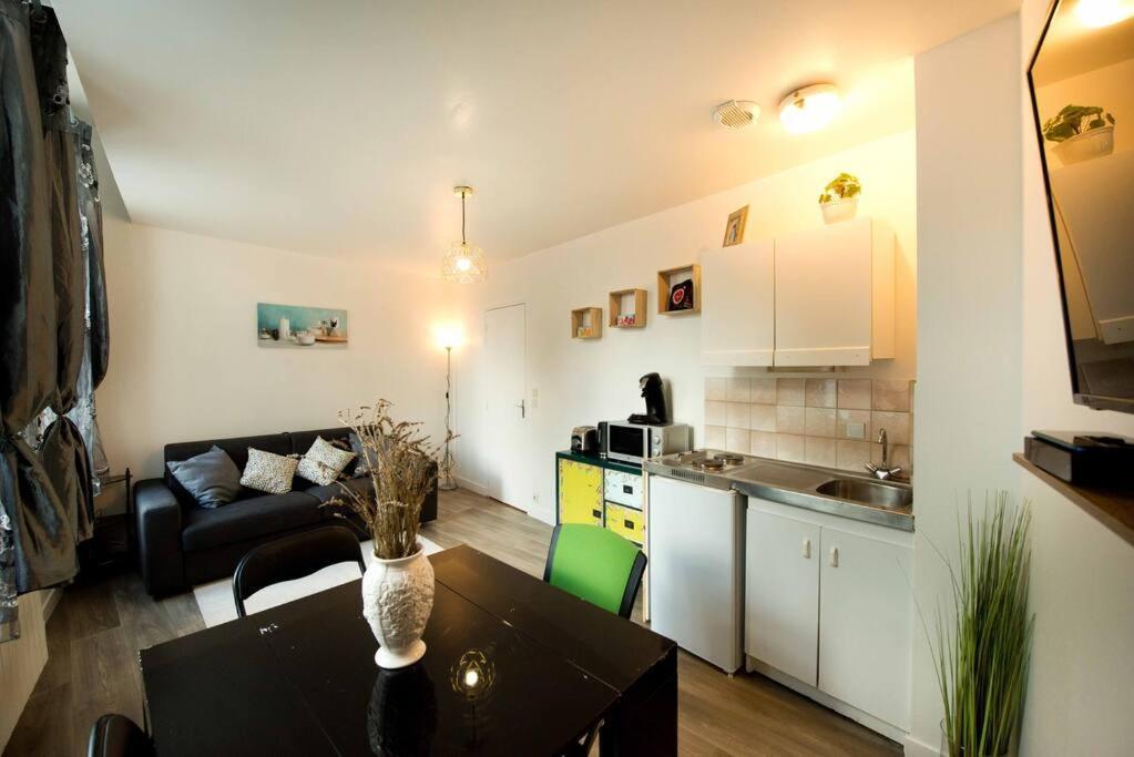 Le Castille Centre Gare Wifi Et Parking Gratuit Appartement Amiens Buitenkant foto